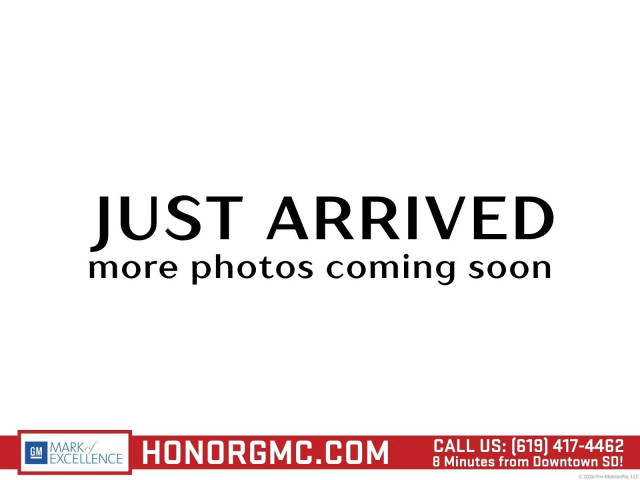 2023 GMC Yukon SLE 4WD photo