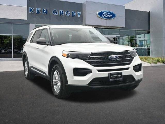 2023 Ford Explorer XLT RWD photo