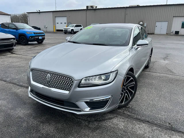 2020 Lincoln MKZ Hybrid Reserve FWD photo