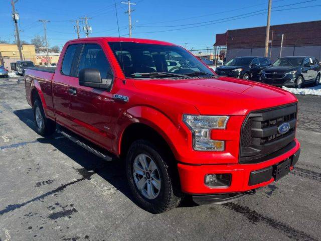 2015 Ford F-150 XL 4WD photo