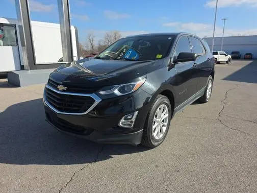 2019 Chevrolet Equinox LS FWD photo