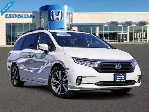 2021 Honda Odyssey Touring FWD photo