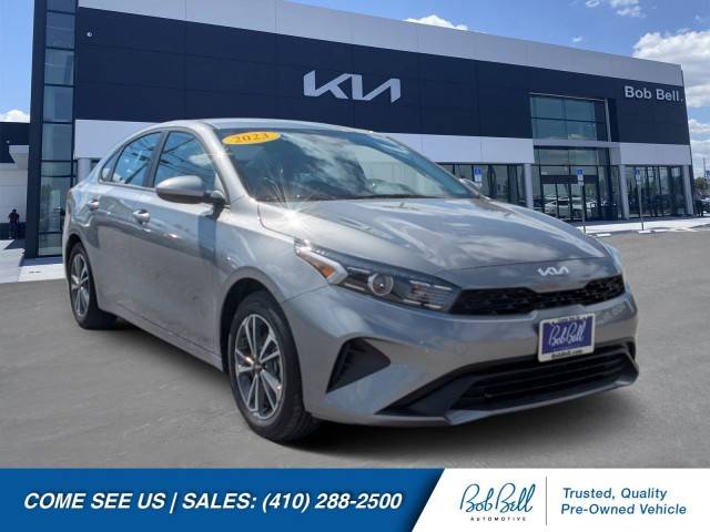 2023 Kia Forte LXS FWD photo