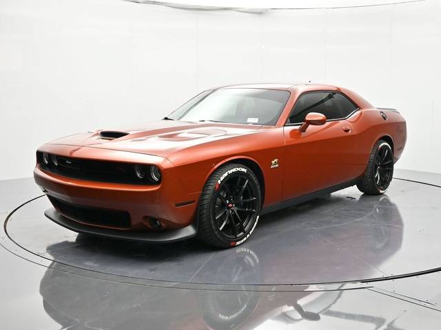 2023 Dodge Challenger R/T Scat Pack RWD photo