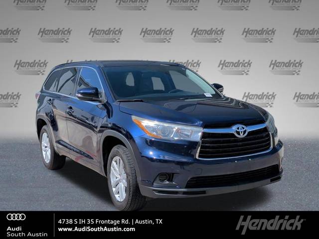 2015 Toyota Highlander LE FWD photo