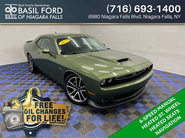 2023 Dodge Challenger R/T RWD photo