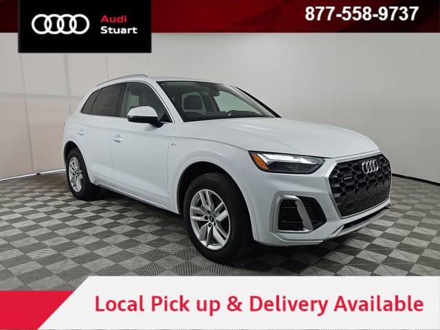 2023 Audi Q5 S line Premium AWD photo