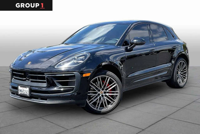 2023 Porsche Macan S AWD photo