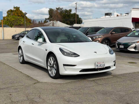2019 Tesla Model 3 Long Range AWD photo