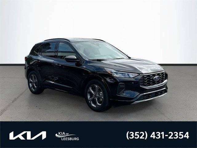 2023 Ford Escape ST-Line FWD photo
