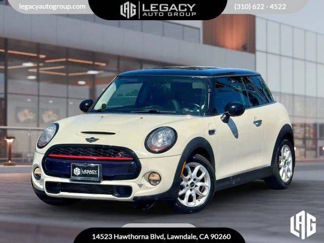2015 MINI Hardtop 2 Door S FWD photo