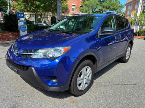 2015 Toyota RAV4 LE AWD photo