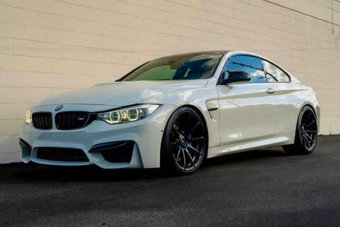 2015 BMW M4 RWD photo
