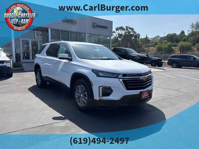2023 Chevrolet Traverse LT Cloth FWD photo