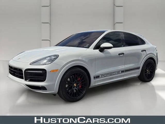 2023 Porsche Cayenne Coupe GTS AWD photo