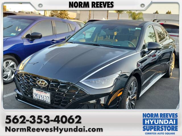 2023 Hyundai Sonata Limited FWD photo