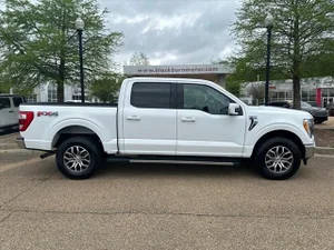 2021 Ford F-150 LARIAT 4WD photo