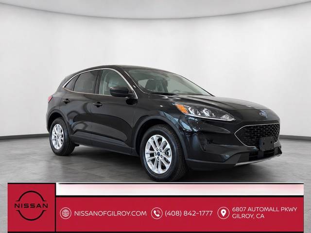 2022 Ford Escape SE AWD photo
