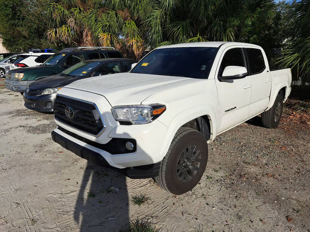 2023 Toyota Tacoma SR5 4WD photo