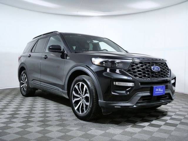 2023 Ford Explorer ST-Line 4WD photo