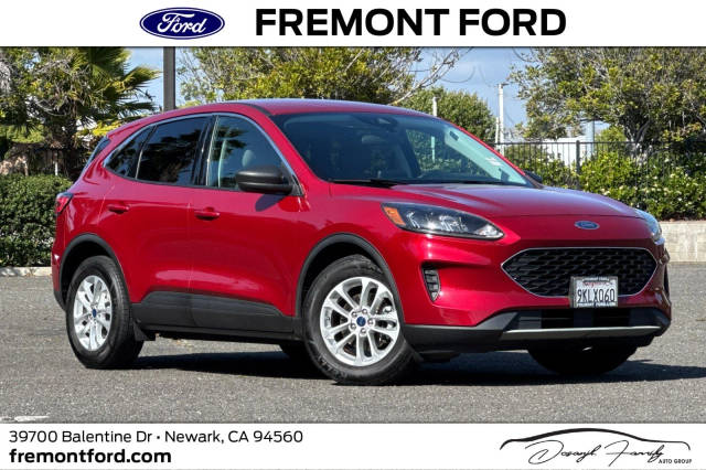2022 Ford Escape SE FWD photo