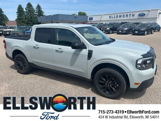 2023 Ford Maverick LARIAT FWD photo