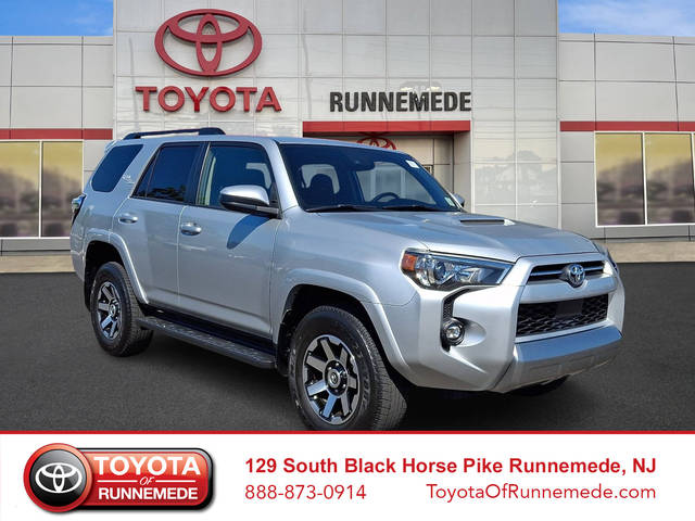 2022 Toyota 4Runner TRD Off Road 4WD photo