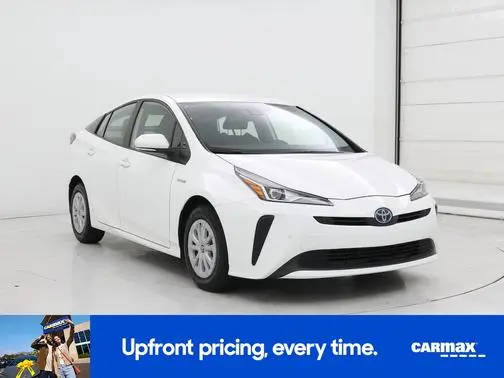 2022 Toyota Prius LE FWD photo