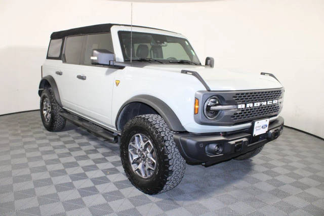 2023 Ford Bronco 4 Door Badlands 4WD photo