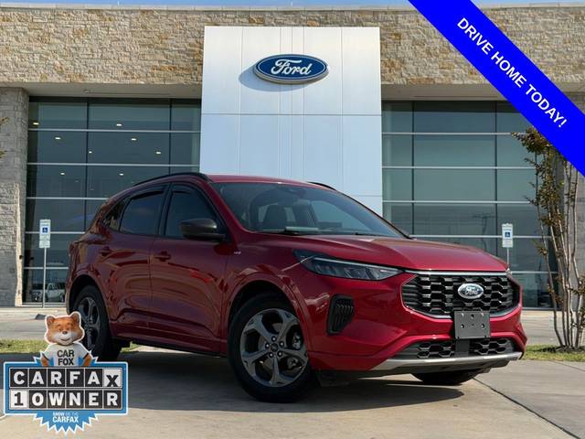 2023 Ford Escape ST-Line FWD photo