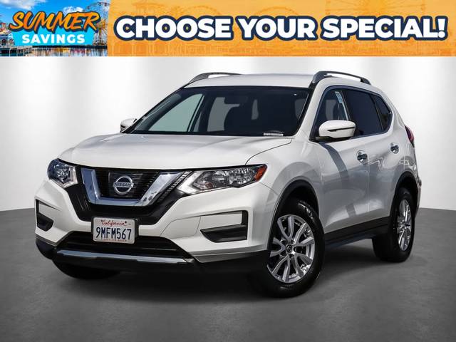 2017 Nissan Rogue SV FWD photo