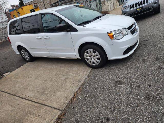 2015 Dodge Grand Caravan SE FWD photo