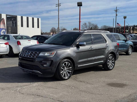 2016 Ford Explorer Platinum 4WD photo