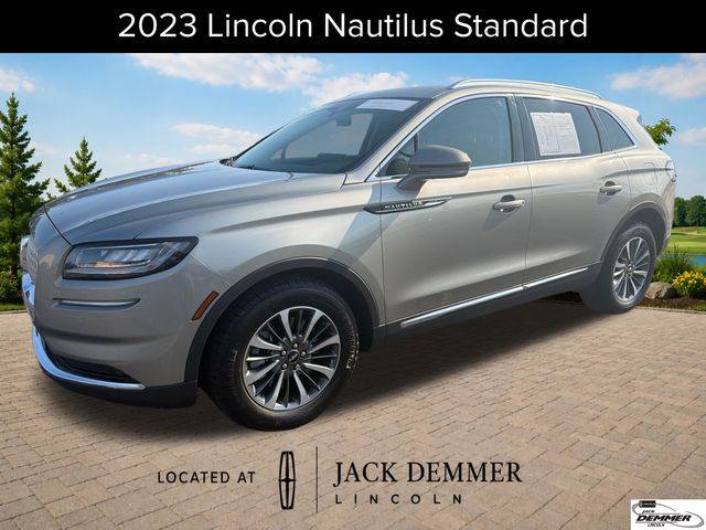 2023 Lincoln Nautilus Standard AWD photo