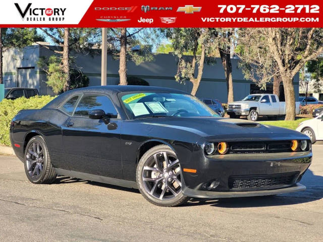 2023 Dodge Challenger R/T RWD photo