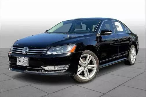 2015 Volkswagen Passat 1.8T SE w/Sunroof & Nav FWD photo