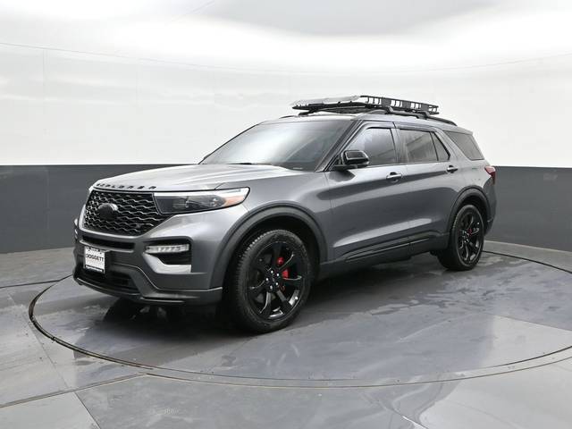 2023 Ford Explorer ST 4WD photo