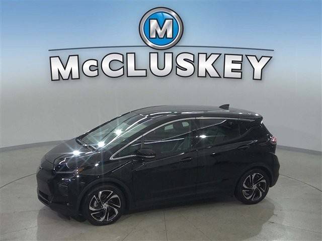 2023 Chevrolet Bolt 2LT FWD photo