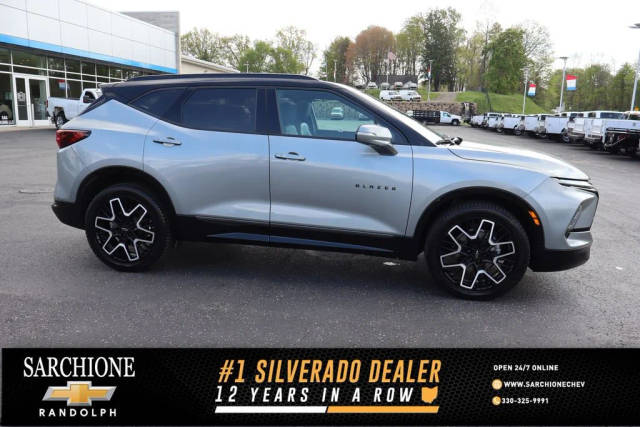 2023 Chevrolet Blazer RS AWD photo