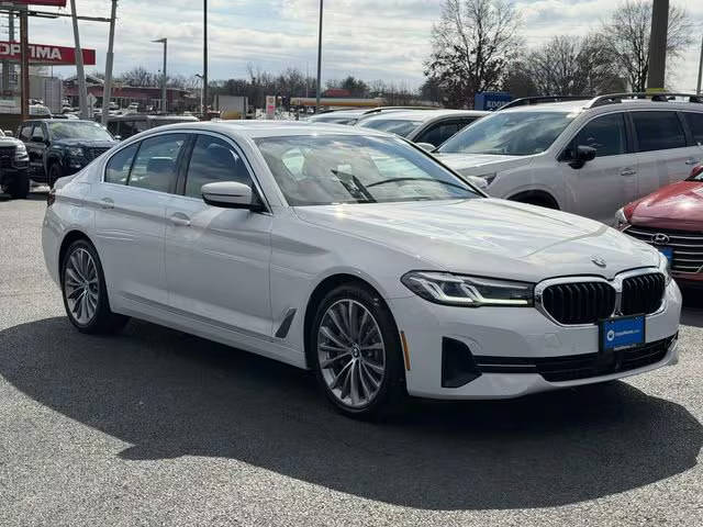 2022 BMW 5 Series 530i RWD photo