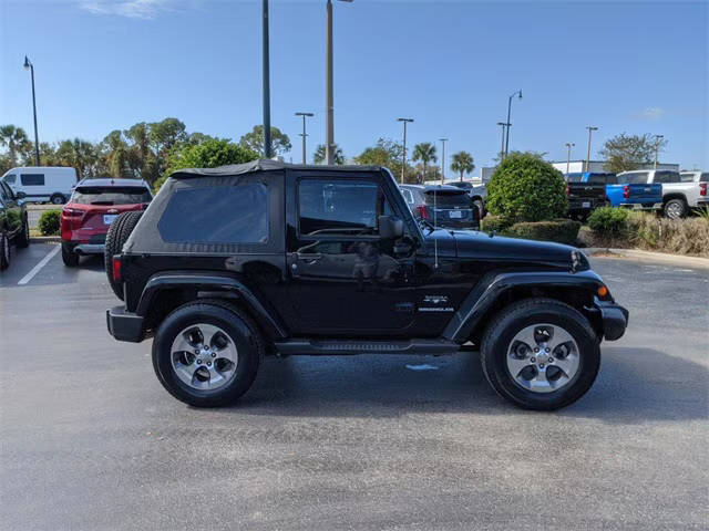 2016 Jeep Wrangler Sahara 4WD photo