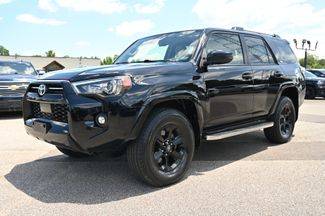2022 Toyota 4Runner SR5 4WD photo