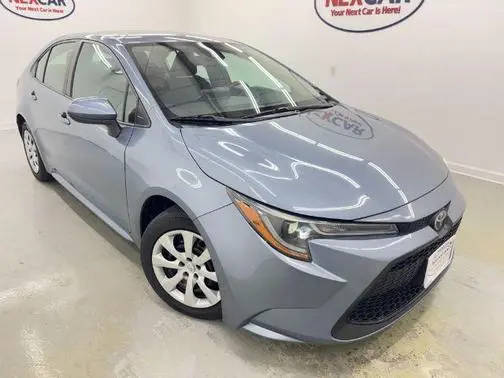 2022 Toyota Corolla LE FWD photo