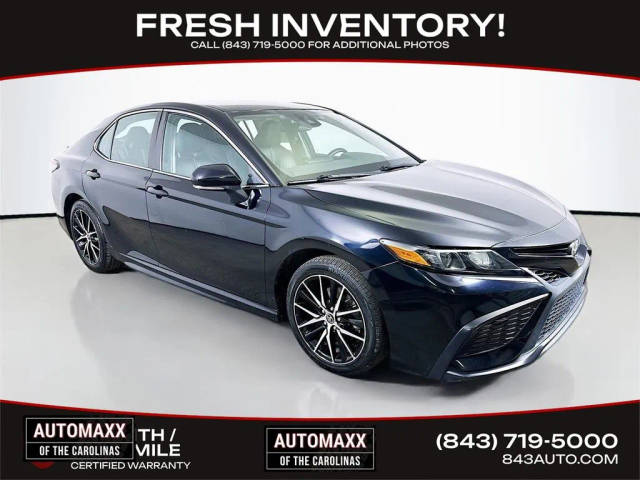 2022 Toyota Camry SE FWD photo