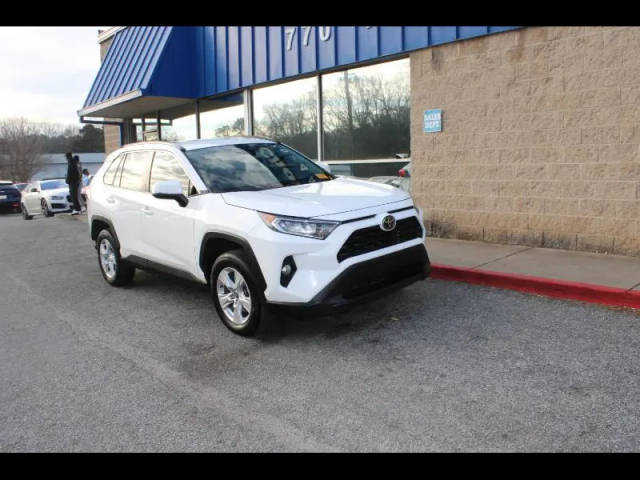 2021 Toyota RAV4 XLE AWD photo