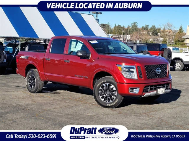 2019 Nissan Titan PRO-4X 4WD photo