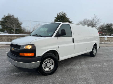2019 Chevrolet Express Cargo RWD photo