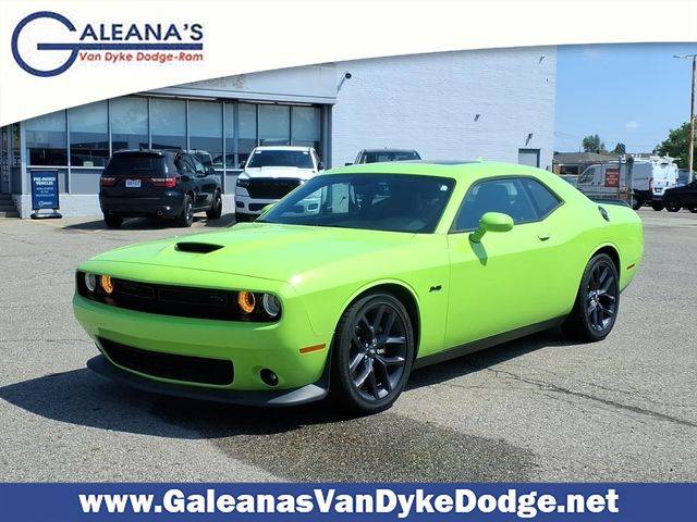 2023 Dodge Challenger R/T RWD photo