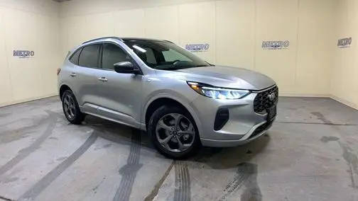 2023 Ford Escape ST-Line AWD photo