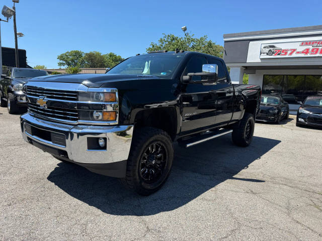 2015 Chevrolet Silverado 2500HD LT 4WD photo